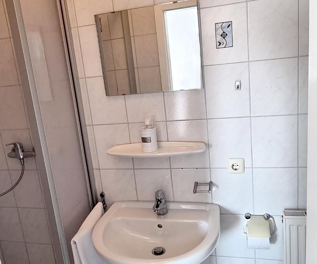 Altes Fahrhaus Hotel Hamburg Ngoại thất bức ảnh